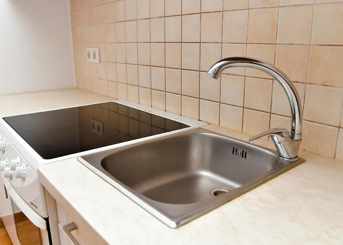 Daire Miadora - Apartma Idina *